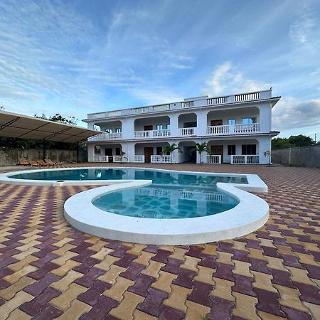 ワタム Diamond Luxury Houseヴィラ エクステリア 写真
