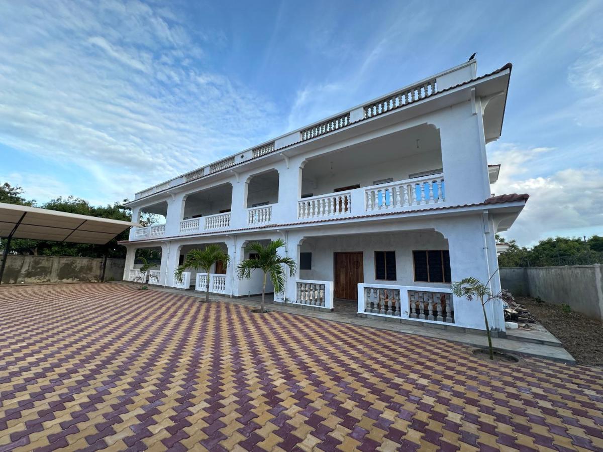 ワタム Diamond Luxury Houseヴィラ エクステリア 写真