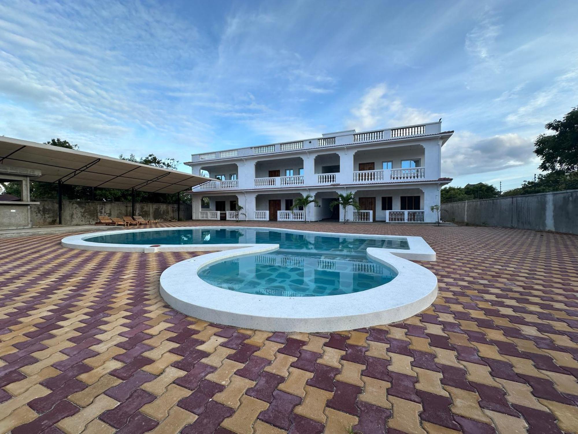 ワタム Diamond Luxury Houseヴィラ エクステリア 写真